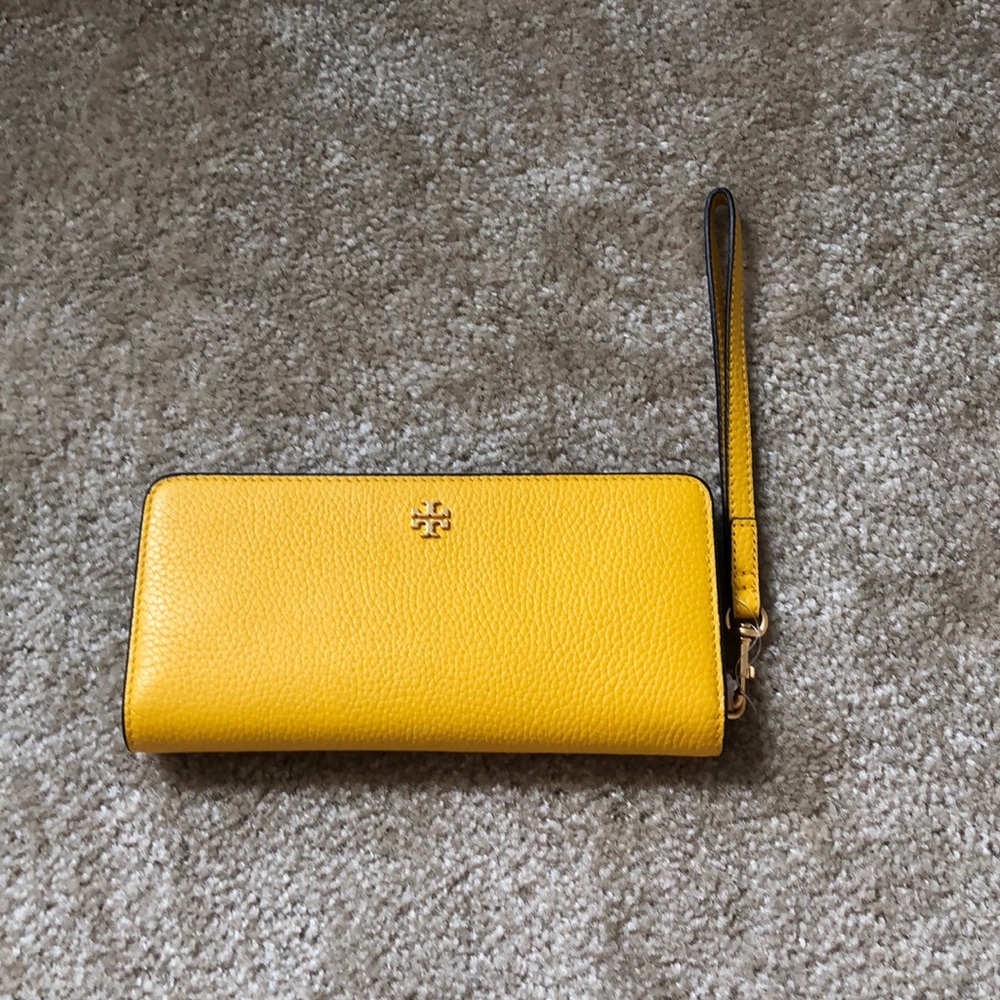 Tory Burch Blake Color-block slim wristlet envelope NWT